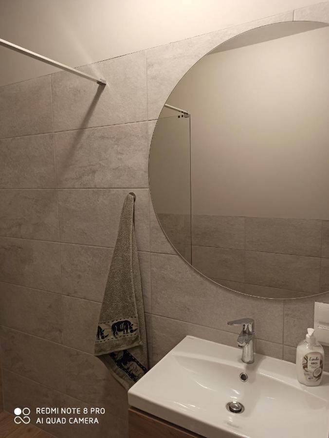 Pojezierze Waleckie Kusi Atrakcjami Apartamento Wałcz Exterior foto